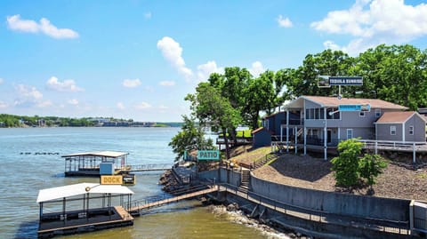 Great amenities, better location!