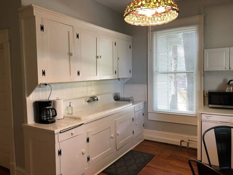 Fully stocked kitchen with all the basics to make a simple meal