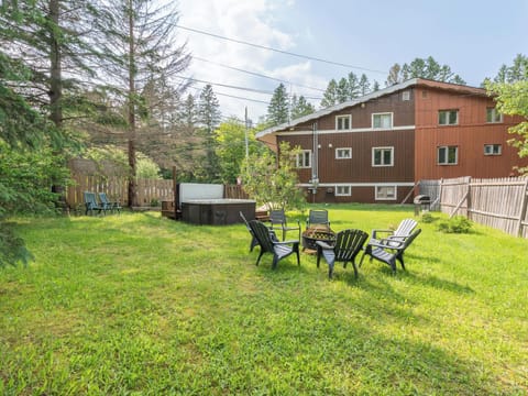  Outdoor seating area with plenty of space to gather