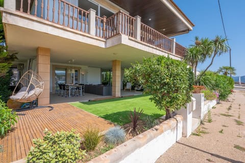 Holiday Home Exterior [summer]