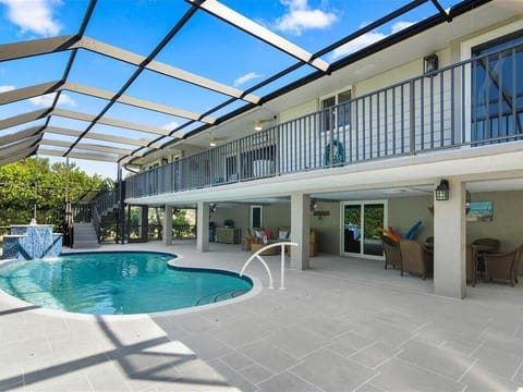 Spacious Outdoor Entertaining Area