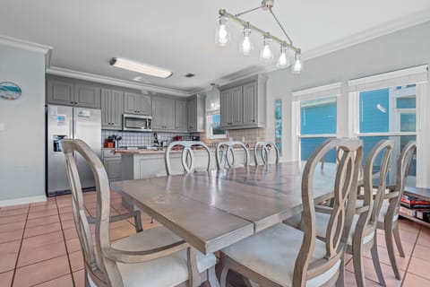 Sunset Place Dining Area