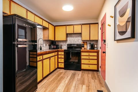 The full kitchen has everything you need.