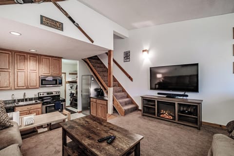 Living/dining/kitchen
