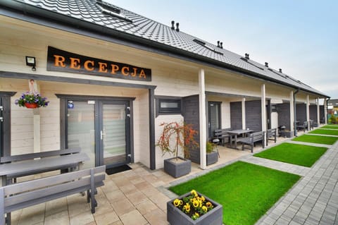 House | Outdoor dining