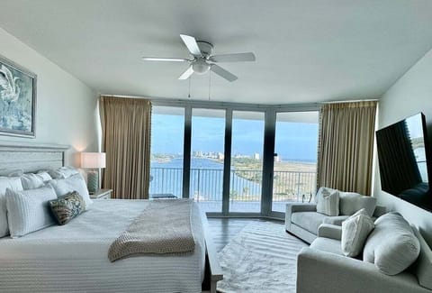 Caribe D509. 2 bedrooms & 2 bathrooms. sleeps 8. Managed by Island Rentals
