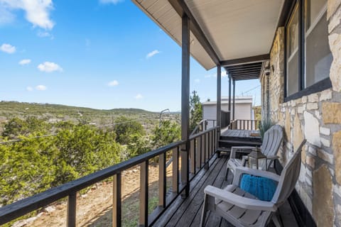 Family House, 3 Bedrooms, Hill View | Terrace/patio