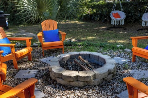 Take a break in one of our 8 vibrant patio chairs.