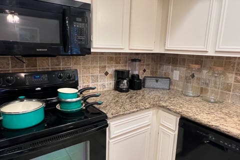 Image picker 1262DF9B C285 4404 9A44 88AAF7E1F93D 28614 000012F959D8B4C7