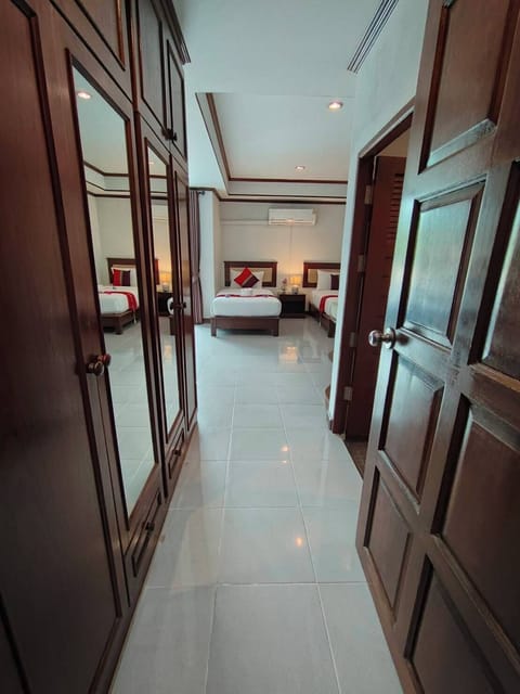 Basic Room, City View | Select Comfort beds, minibar, desk, laptop workspace