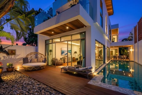 New Primrose Pool Villa Your Own Secluded Paradise (10973)