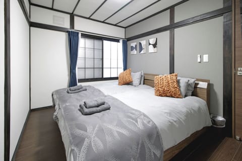 4 bedrooms, free WiFi