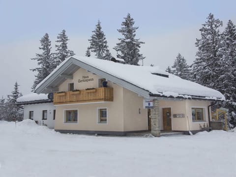 Holiday Home Exterior [winter]