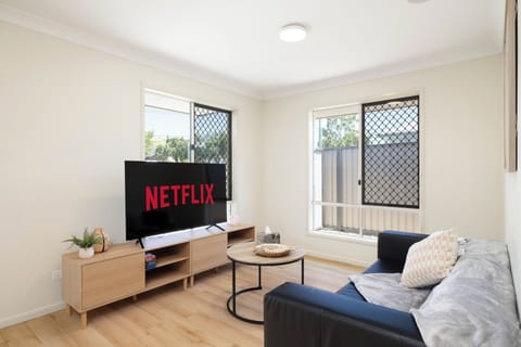 Private Living Room (1)