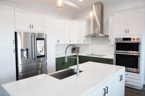 Kitchen with Modern Appliances
