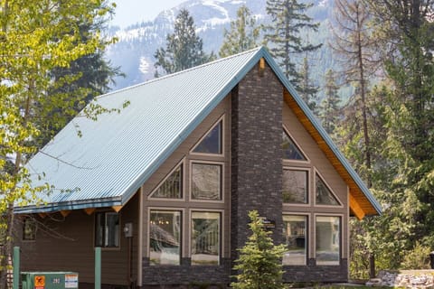 True North Chalet l Luxury at the Resort