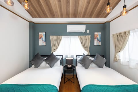 Condo, Balcony | 4 bedrooms, blackout drapes, iron/ironing board, free WiFi