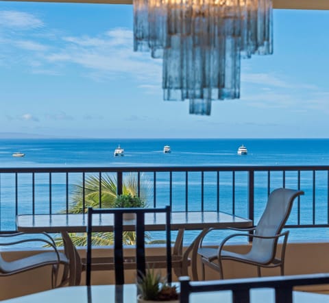 Condo, 2 Bedrooms | Outdoor dining