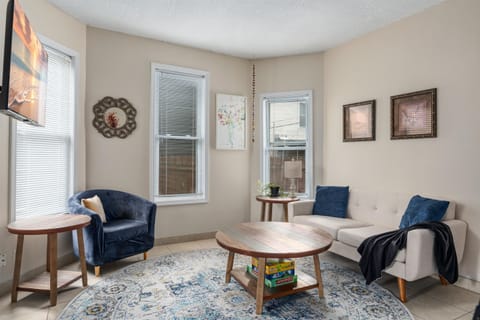 Welcome to Snapdragon Apartment!