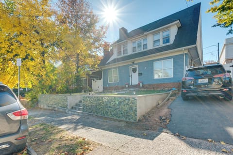 Newark Vacation Rental | Studio | 1BA | 800 Sq Ft | Stairs Required