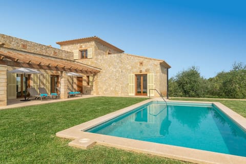 Holiday Home Swimming Pool