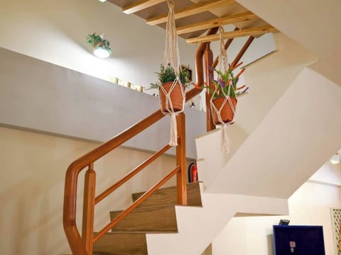 Comfort Townhome, Balcony, Park View | Hypo-allergenic bedding, free WiFi, bed sheets