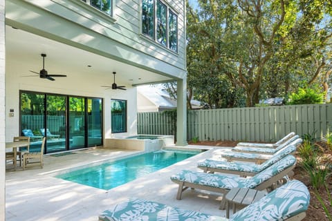 Shore to Have Fun (56)