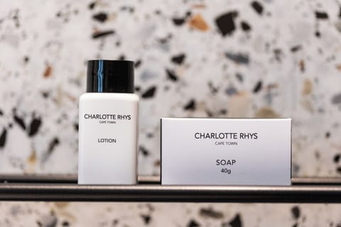 Standard Twin Room | In-room safe, desk, laptop workspace, blackout drapes