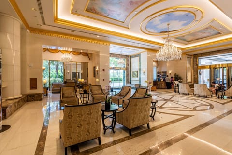 Royal Garden Lobby
