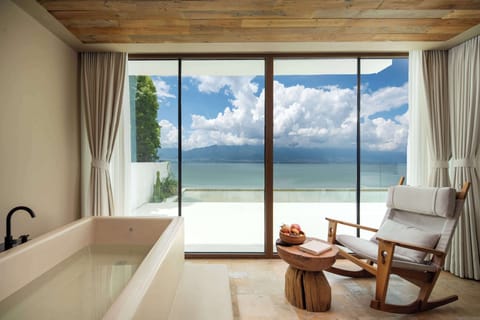 Luxury Double Room, Sea View | Laptop workspace, blackout drapes, soundproofing, iron/ironing board