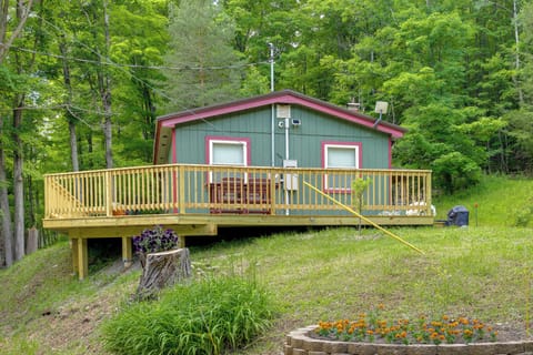 Cohocton Vacation Rental | 2BR | 1BA | 900 Sq Ft | Step-Free Access