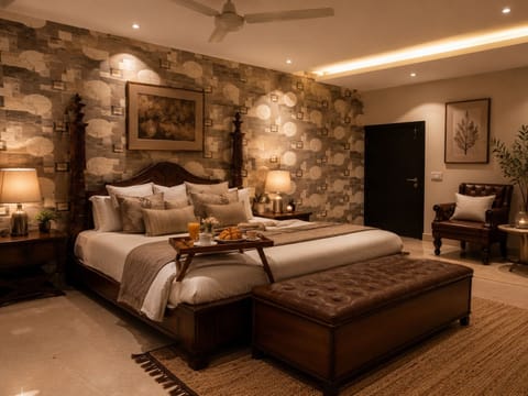 Deluxe Bungalow, Garden View | Individually decorated, individually furnished, desk, laptop workspace