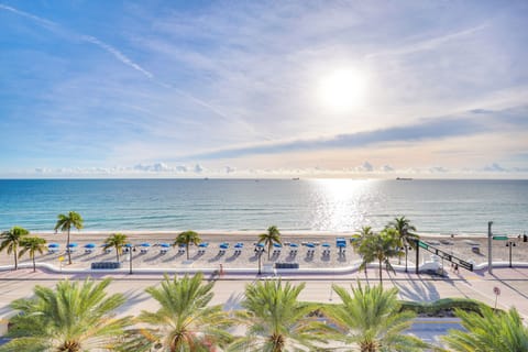 Apartment (2 Bedrooms) | Front of property