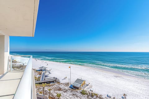 Wraparound Beachfront Balcony