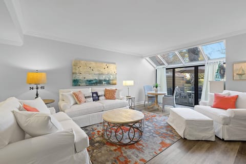 Beachwalk Villas 5118 Living Room