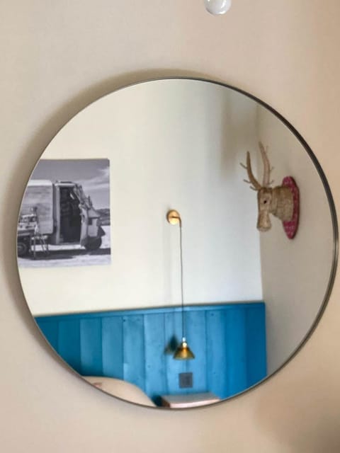 Chambre la 6 6