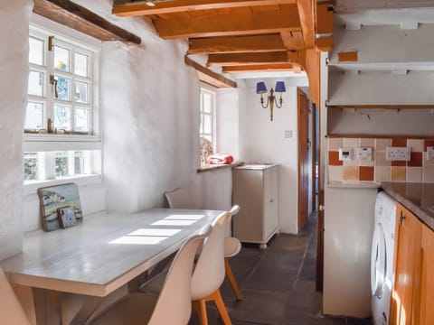 Kitchen/diner | Harbour Studio, Polperro