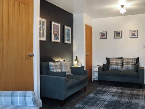 Games room | The White Anchor - White Cottages, Newborough 