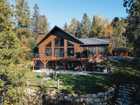  Your winter retreat on Lake Lise with spacious grounds