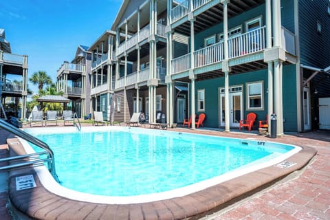 Back of home facing the Community Pool