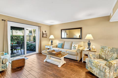 4 Ocean Club | Living Room - 4 Ocean Club | Living Room