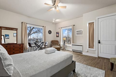 You will love this charming studio Casita with large windows and gorgeous views!