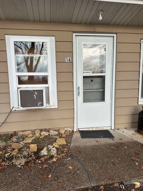 Second picture of Cabin 1 A