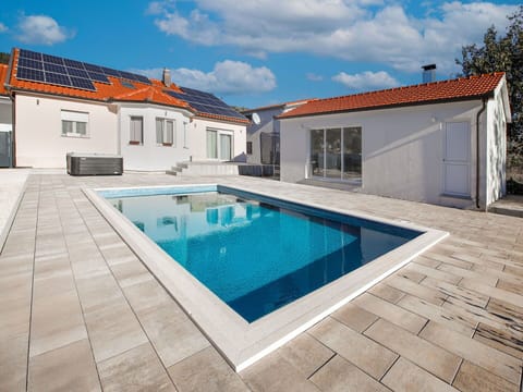 Swimming Pool, House, Home, Leisure, Composite Material, Resort, Shade, Eco Hotel, Outdoor Furniture, Chair