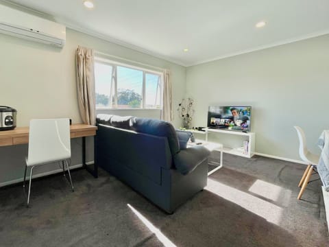 c412605e-220e-441b-9a9d-f7d3dacd5669