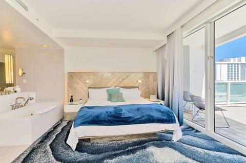 Luxurious hotel room with bathtub