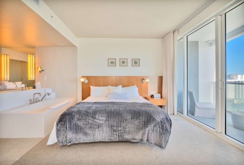 King Bed