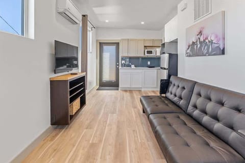 Futon open living room and kitchen