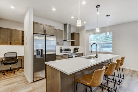Make yourself at home in our fully equipped kitchen with plenty of counter space to whip up your favorite meals!