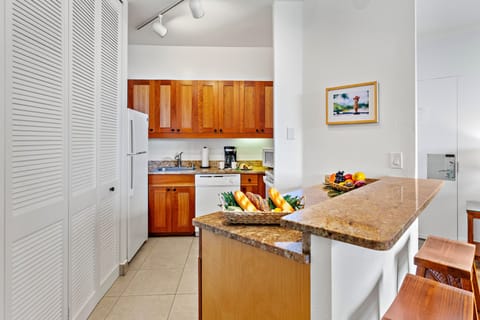 Fully supplied Kitchen